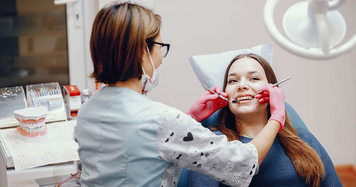 Apiñamiento dental: causas, consecuencias y soluciones efectivas